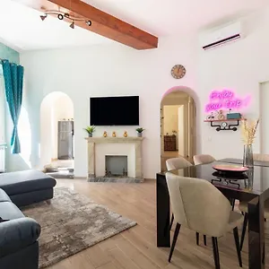  Apartment Maison Piazza Di Spagna Italy